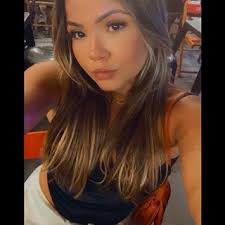 Mulher procura homem descomprometida (idades 18 a 30)