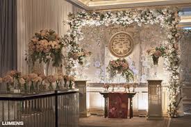 Wedding Reception At Four Seasons Hotel Jakarta Decoration By Stupa Caspea Organized By Flair Wo Li Wedding Ambiance Wedding Lights Wedding Organization