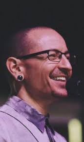 El rock está de luto: vocalista de Linkin Park se suicidó a lo...