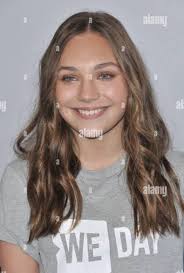 Those eyes stand out much more in Maddie's beauty✨✨✨