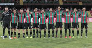 Get the latest ternana news, scores, stats, standings, rumors, and more from espn. La Ternana Calcio Fa Volare Gli Iscritti Dell Ateneo Che La Controlla Al 100 Il Sole 24 Ore