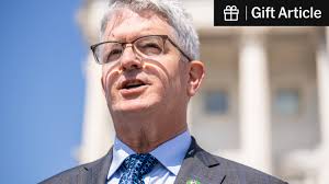 Michael Roston (@michaelroston)