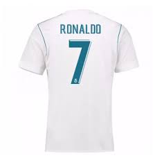 Sehen sie alle klassischen trikots von real madrid im football kit archive. Kaufe Trikot 2017 18 Real Madrid 2017 2018 Home Ronaldo 7 Kinder