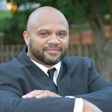 Congratulations to Captains Lisa Allender and Corey Carlisle for graduating  from the School of Police Staff and Command (SPSC) at Northwestern  University.