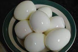 Telur memiliki segala sesuatu yang bisa memberi kehidupan dan itulah mengapa seekor ayam juga menetas dari telur ayam juga. 20 Manfaat Telur Ayam Rebus Untuk Kesehatan Yogya Telur Supplier Telur Murah Dan Berkualitas Grosir Telur Ayam Distributor Telur Ayam