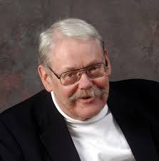 Robert Allington's Instagram, Twitter & Facebook