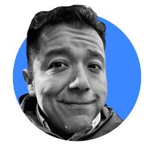 What your first 2 weeks as Marketing Director should look like 👇