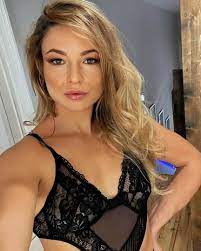 Maryna Moroz - Iron Lady from Ukraine and first UFC girl to pose for  Playboy