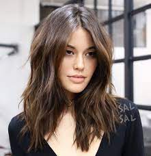 Wavy Shaggy Hairstyle Frisuren Mode Hair Styles Medium Hair Styles Hair Muse