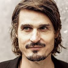 BZ-Interview über den Wahnsinn des Lehreralltags mit dem Kabarettisten Marc  Hofmann