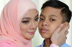Discover linda rafar net worth, biography, age, height, dating, wiki. Linda Rafar Terima Kematian Anak Selepas 4 Tahun Hiburan Mstar