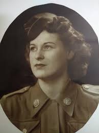 Inspiring 90-year-old Woman Protests in Woodstock GA