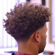Type 3 hair can also be classified into a, b, and c type, depending on how tight the curl is. 3c Curly 3b Hair Type Men