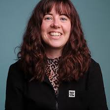 Roxanne Carney's Instagram, Twitter & Facebook