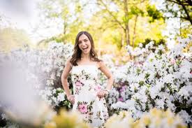 Jefferson College Philadelphia Graduation Photos C Tessa Marie Images Www Tessamarieimages Com Graduation Photos College College Senior