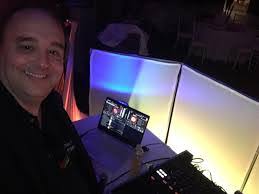 Stacey Noles's Instagram, Twitter & Facebook