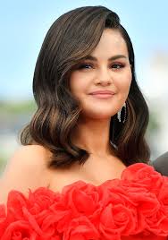 Selena Gomez | Benny Blanco, Age, Husband, Movies, TV Shows ...