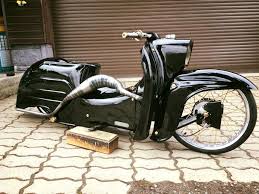 love this shroud custom moped motorcycle sidecar custom bikes