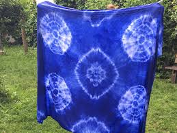 T shirts in batik style selber machen celina blogsta youtube. Batiken Die Einfachste Batik Anleitung Im Netz