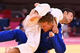 当時はまだ、柔道の 国際競技連盟 である 国際柔道連盟 (ijf) は結成されていなかった。. Nnk0ldwhkn1erm