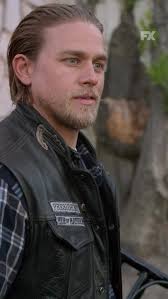 Everyone is afraid of Gemma, agreed? 😬 #sonsofanarchy #gemmateller  #jaxteller #charliehunnam #fypシ