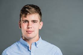 Donovan Kelley's Instagram, Twitter & Facebook