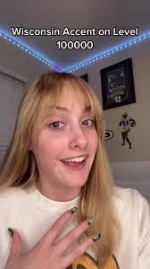 Kaitlin Gill's Instagram, Twitter & Facebook