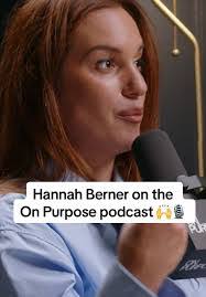 Hannah Burger's Instagram, Twitter & Facebook