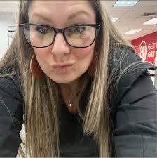 I recently fell in love with MERIT's clean, non comedogenic beauty  products-so they let me make a custom set of my faves for a special price!  Shop my custom Kimberly's Favorites Set