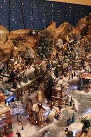 Villages Miniatures De Noel Afficher Le Sujet Enfin Le Voila Mon Village Village De Noel Village De Noel Miniature Et Noel Miniature