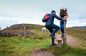 Die meisten von ihnen mit dem einen ziel, dem mythos um nessie selbst auf den grund zu gehen. Wanderweg Um Loch Ness Visitbritain
