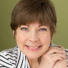 Barbara Semple's Instagram, Twitter & Facebook