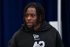 Patriots Rookie Quintayvious Hutchins Charged with Domestic Assault and Battery
