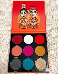 This Juvias Place Eyeshadow Palette Is Just Goals We Love Love These Makeup Shades And You Can Create So Many Amaz Eyeshadow Gorgeous Makeup Eyeshadow Palette