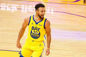 Wardell stephen steph curry ii (born march 14, 1988) is a professional basketball player for the curry played college basketball for davidson. Wirken Von Nba Basketballstar Stephen Curry Alle Fur Einen