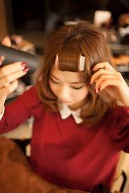 今さら聞けない ぱっつん かきあげ ななめ前髪の作り方 前髪 作り方 ヘアスタイリング 前髪