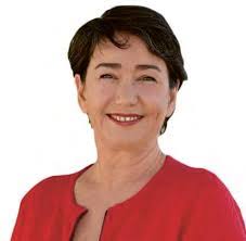 Wendy Chalker's Instagram, Twitter & Facebook