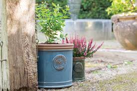 Outdoor planters and plant pots make it easy to give a beautiful home for your plants. Woodlodge Products