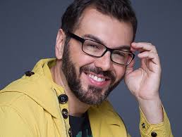 Newton Lima dá dicas de como escolher a cor certa para sua casa: "Elas  podem ser tanto passional e sensual quanto calmante e de meditação"