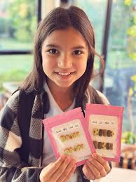 If you get a chance swing by 509 Market Street for the Sweater Weather Mini  Market and check out the collection of custom nails and bookmarks by Little  Leef! 🍂💛 Tomorrow 10am -