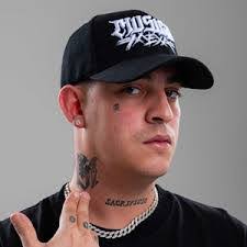 Clayton Mullen's Instagram, Twitter & Facebook