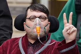 Scots prison guard suspended for alleged abuse of US fugitive Nicholas  Rossi