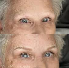 Whose afraid of a little powder brow? Not us 🫶🏻 Many people have a  misconception that a powder brow means “bolder.” All it actually is, is  compensating some extra density when there's