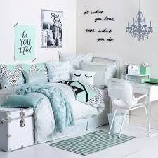 Uptown Girl Room Home Decor In 2020 Schlafzimmer Madchen Zimmer Madchen Schlafzimmer Ideen