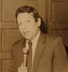 Por don Bernardo Tobón de la Roche..