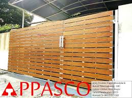 Entdecke rezepte, einrichtungsideen, stilinterpretationen und andere ideen zum ausprobieren. 170 Pagar Woodplank Ideas In 2021 Kayu Garage Doors Bogor