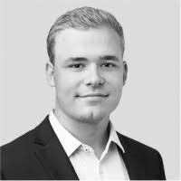 500+ "Benoist" profiles