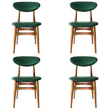 Set Of Four Danish Teak Dining Chairs With Green Vinyl Backs And Seats Dining Chairs Teak Dining Chairs Scandinavian Dining Chairs