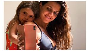 Cuca roseta vive em portugal e o marido na inglaterra. Filha De Cuca Roseta Encanta Com Talento Natural Movenoticias