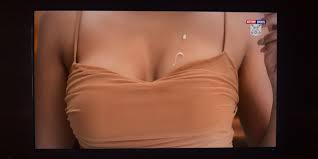 Aishwarya Sushmita sexy - Eternally Confused and Eager for Love s01e06  (2022)